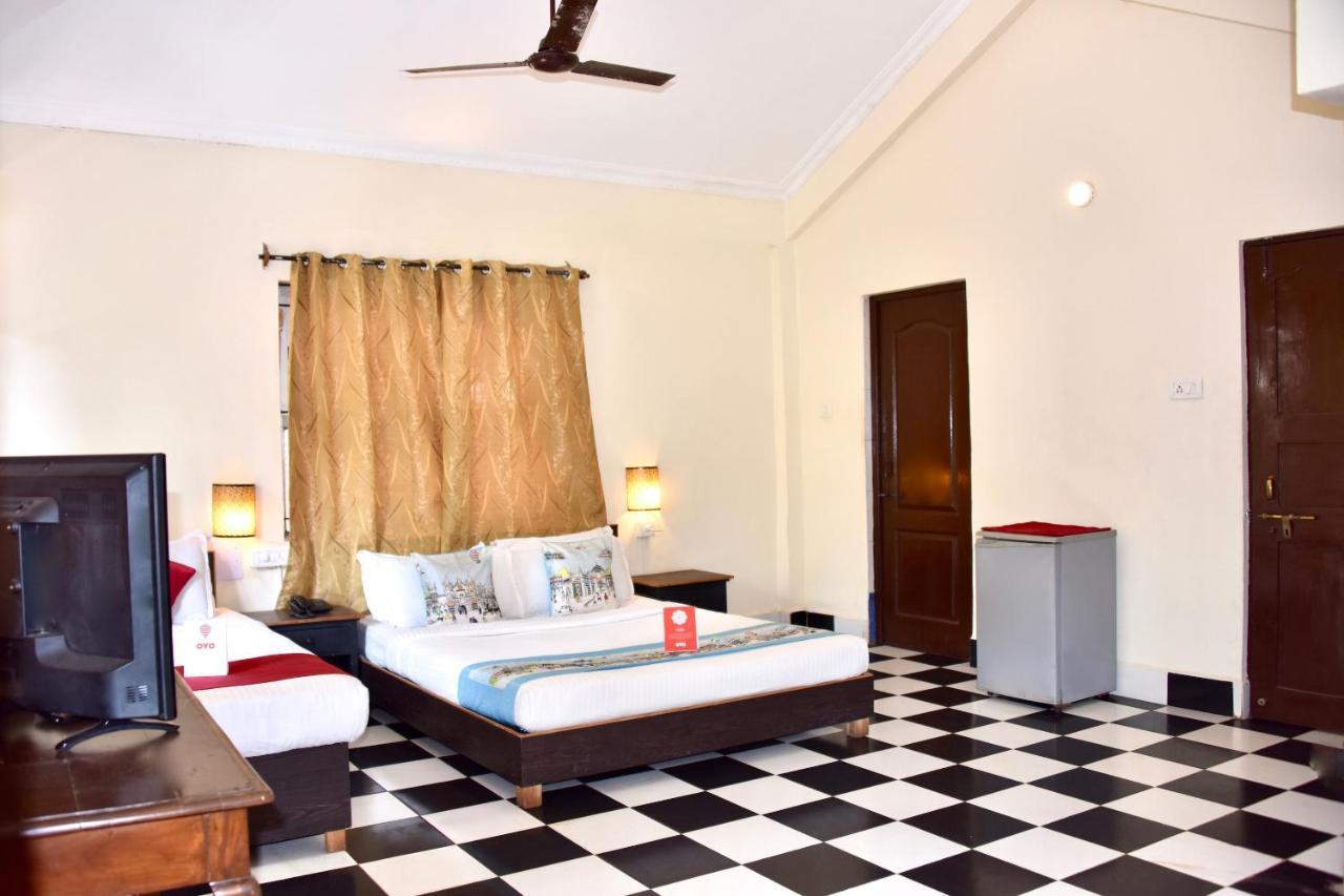 Oyo 9522 Hotel Villa Fatima Comforts Baga Bagian luar foto