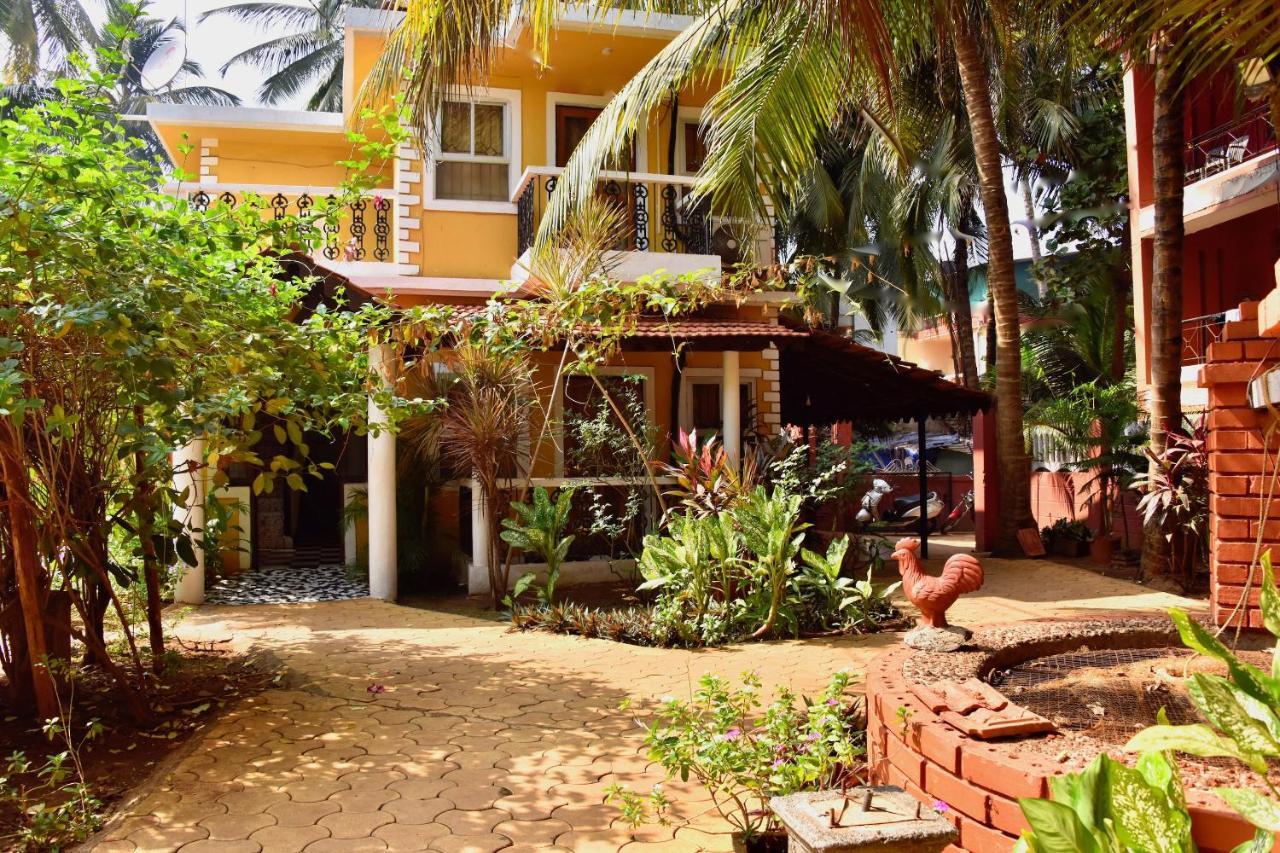 Oyo 9522 Hotel Villa Fatima Comforts Baga Bagian luar foto