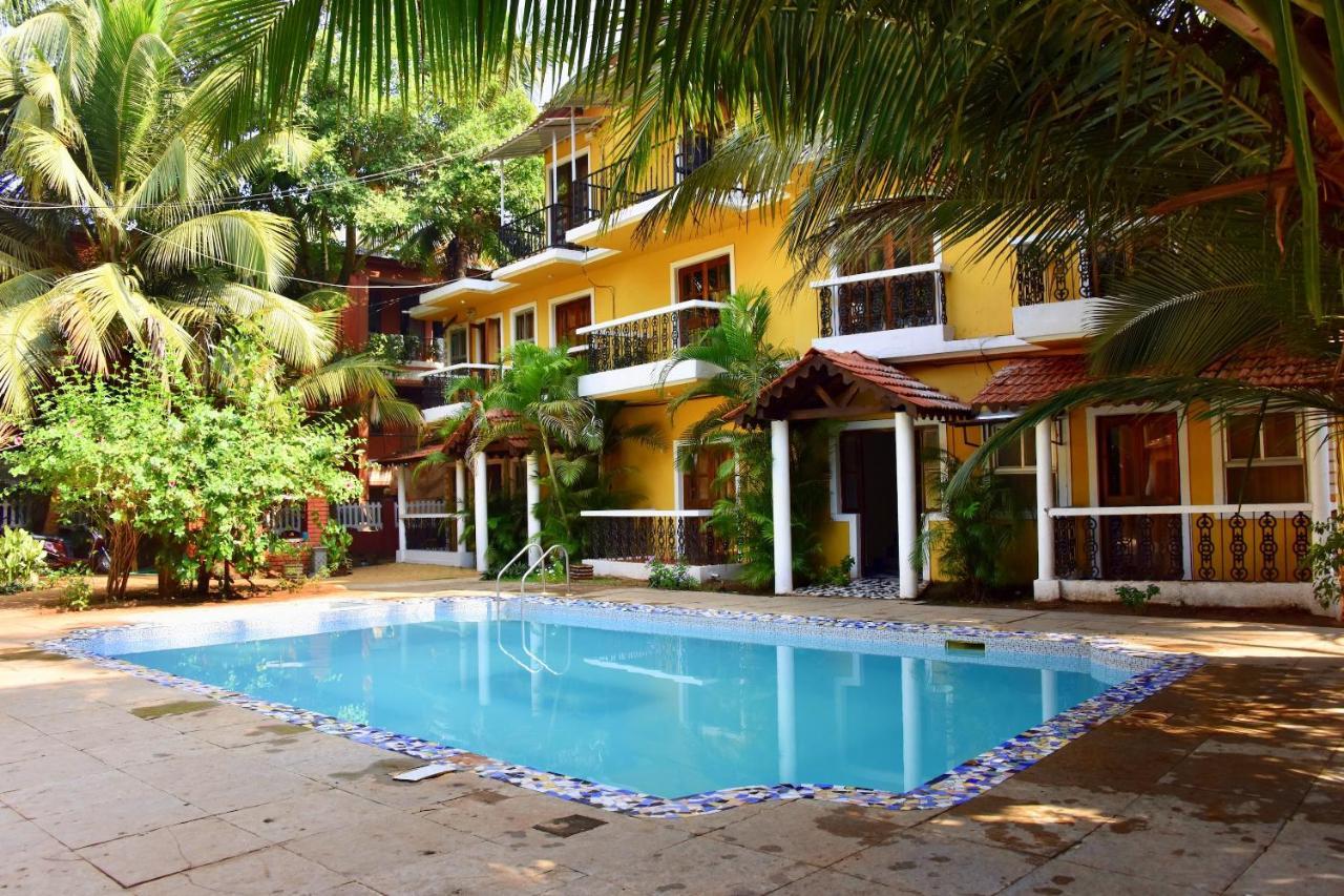 Oyo 9522 Hotel Villa Fatima Comforts Baga Bagian luar foto