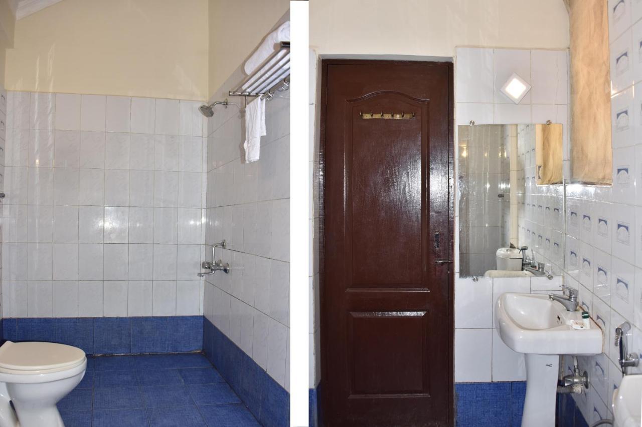 Oyo 9522 Hotel Villa Fatima Comforts Baga Bagian luar foto